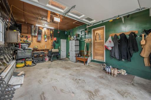 2437 Albion Avenue, Fairmont, MN 56031