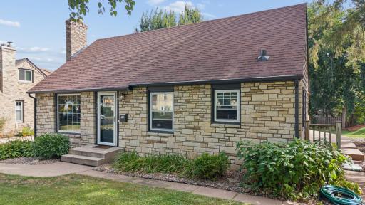 02-1784 Pascal St N, Falcon Heights, MN 55113_02.jpg