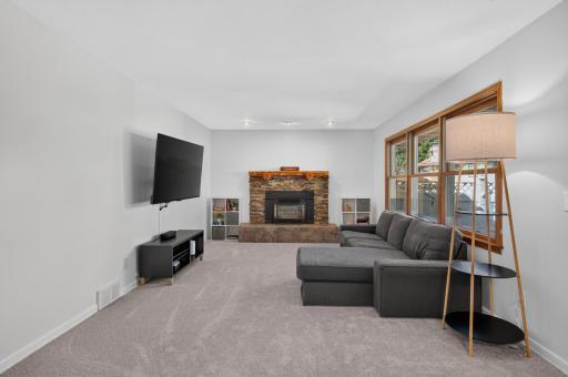 3974 Zealand Avenue N, New Hope, MN 55427