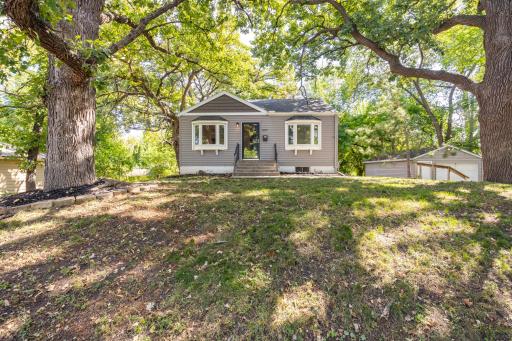 What amazing curb appeal! This could be your new home!