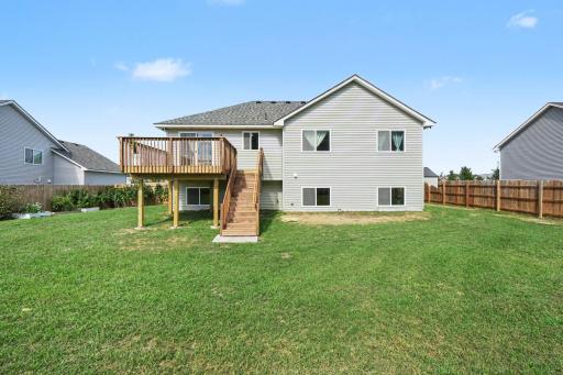 707 Hickory Street SW, Isanti, MN 55040