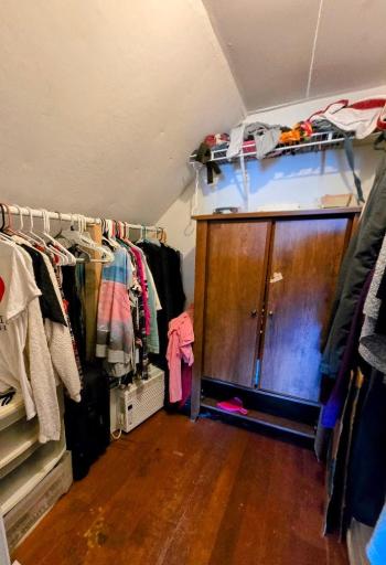 Spacious walk in closet