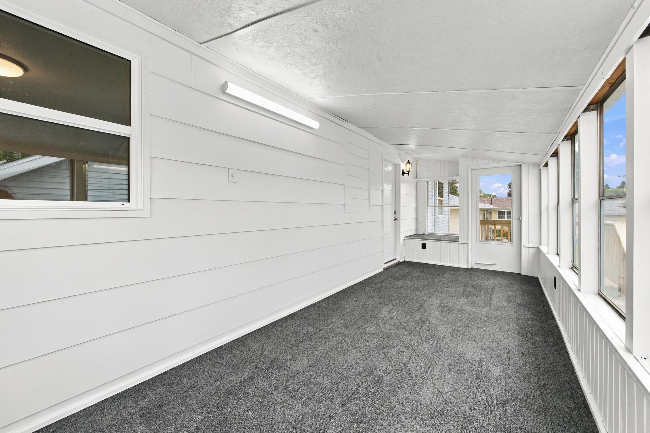 porch.jpg
