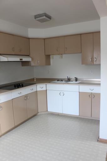 Kitchen3.jpeg