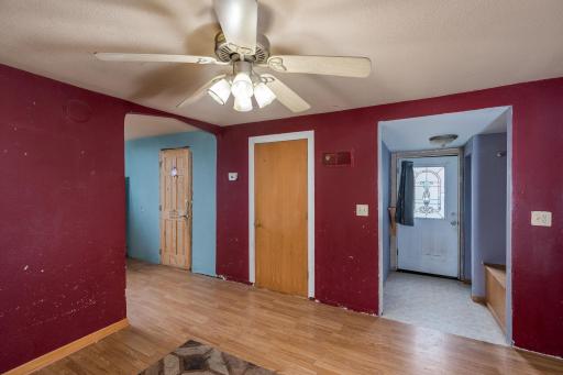 315 Hoosac Street E, Waterville, MN 56096