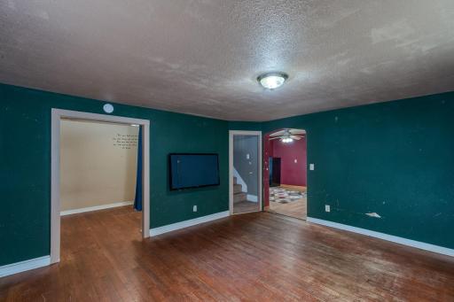 315 Hoosac Street E, Waterville, MN 56096