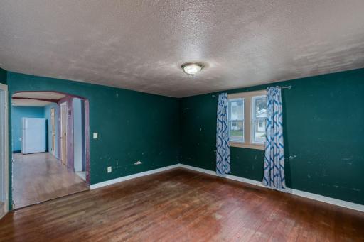 315 Hoosac Street E, Waterville, MN 56096