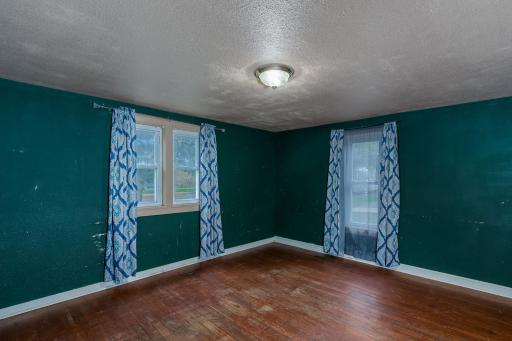 315 Hoosac Street E, Waterville, MN 56096