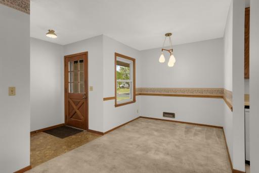 11748 Bittersweet Street NW, Minneapolis, MN 55433