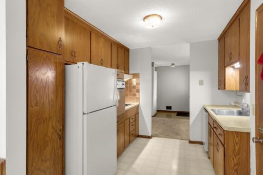 11748 Bittersweet Street NW, Minneapolis, MN 55433