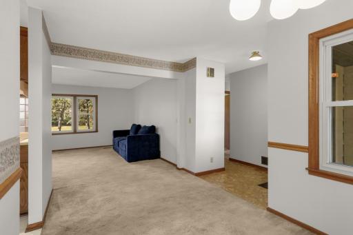 11748 Bittersweet Street NW, Minneapolis, MN 55433