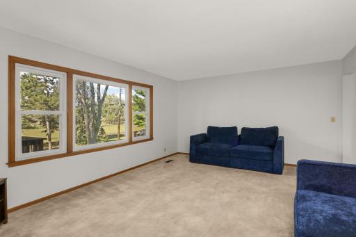 11748 Bittersweet Street NW, Minneapolis, MN 55433