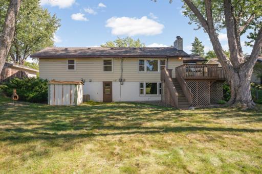11748 Bittersweet Street NW, Minneapolis, MN 55433