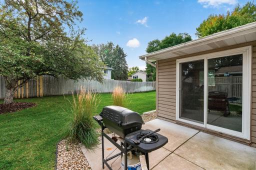 11991 Yellow Pine Street NW, Coon Rapids, MN 55448