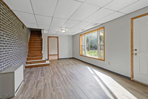 4555 Spruce Way, Orono, MN 55359