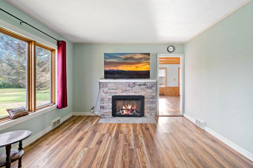 4555 Spruce Way, Orono, MN 55359