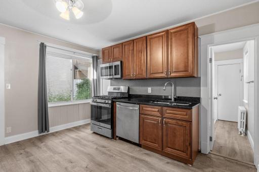 2408 6th Street NE, Minneapolis, MN 55418