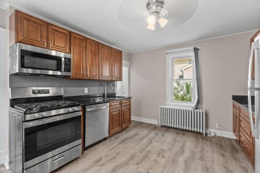 2408 6th Street NE, Minneapolis, MN 55418