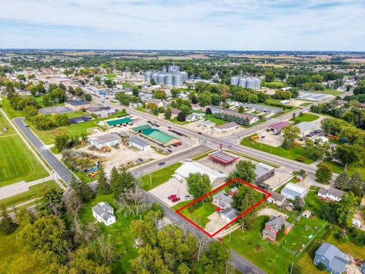 Close proximity to schools and parks