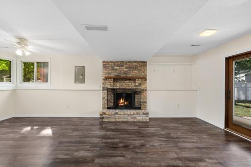 20615 207th Court W, Lakeville, MN 55044