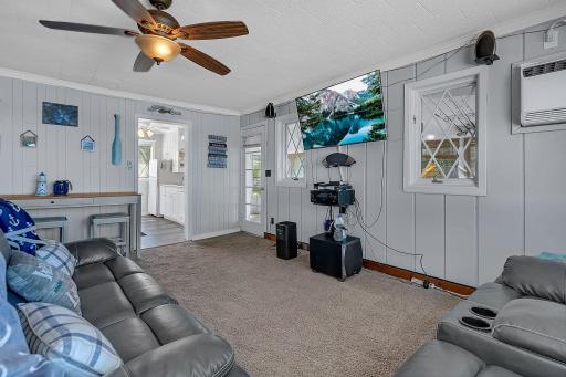 11255 Lawrence Avenue NW, Annandale, MN 55302