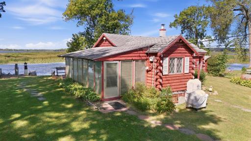 11255 Lawrence Avenue NW, Annandale, MN 55302