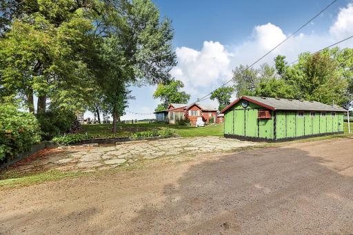 11255 Lawrence Avenue NW, Annandale, MN 55302