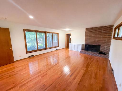 listing_22.jpg