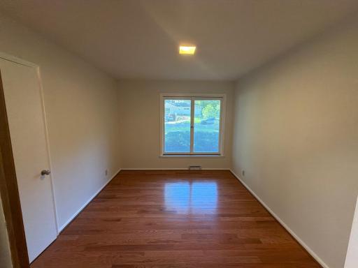 listing_17.jpg