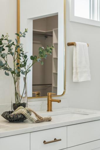 Photo taken from model home. Photos may show some options not included with this pricing. Please ask for a detailed list of included features.