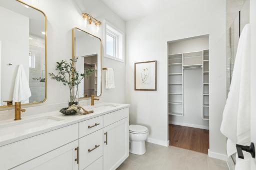 Photo taken from model home. Photos may show some options not included with this pricing. Please ask for a detailed list of included features.