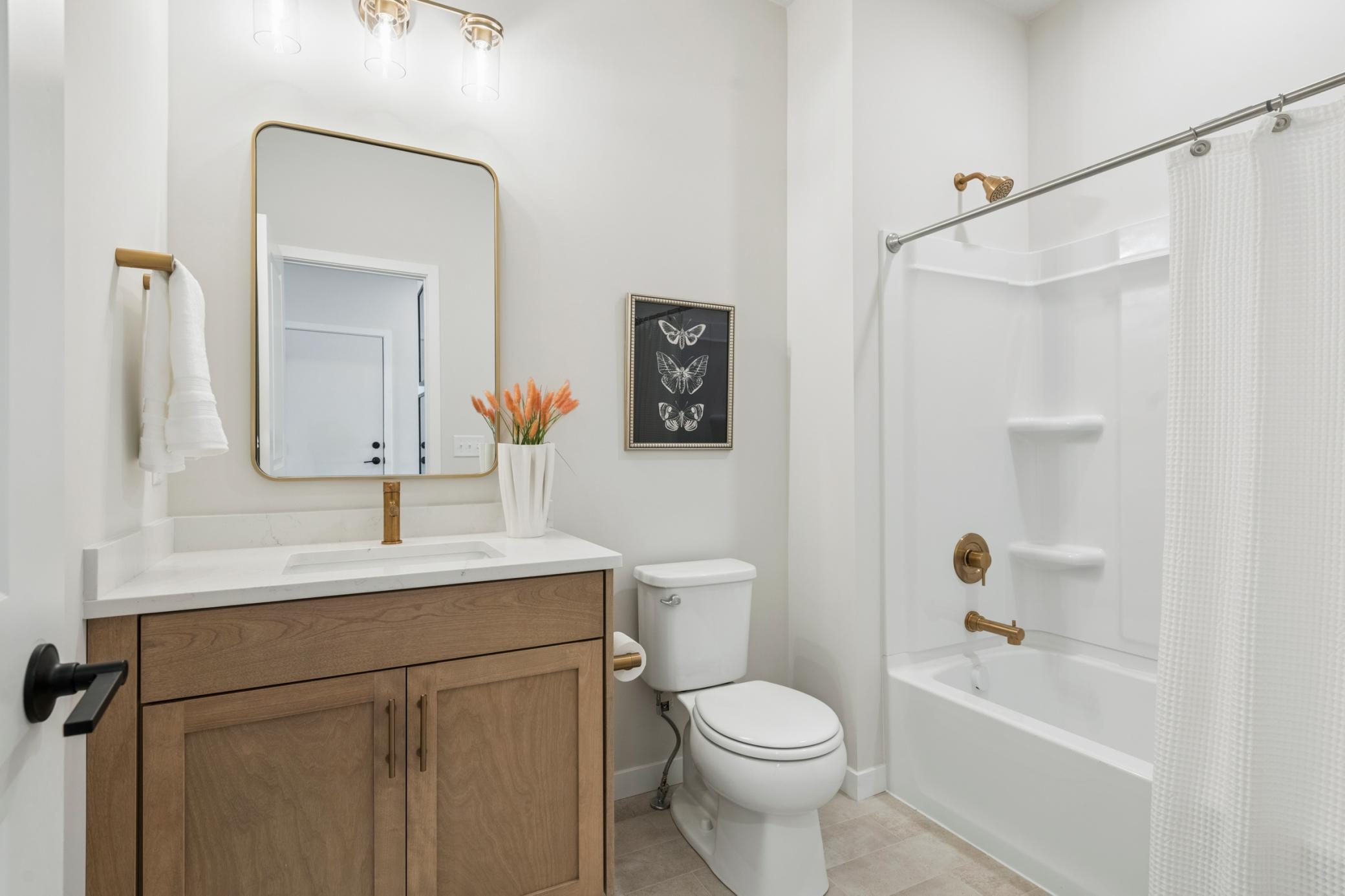 Photo taken from model home. Photos may show some options not included with this pricing. Please ask for a detailed list of included features.