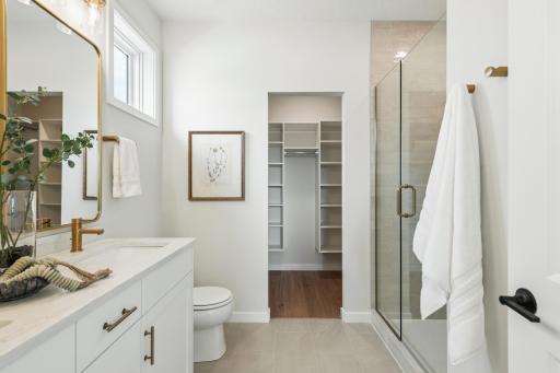 Photo taken from model home. Photos may show some options not included with this pricing. Please ask for a detailed list of included features.