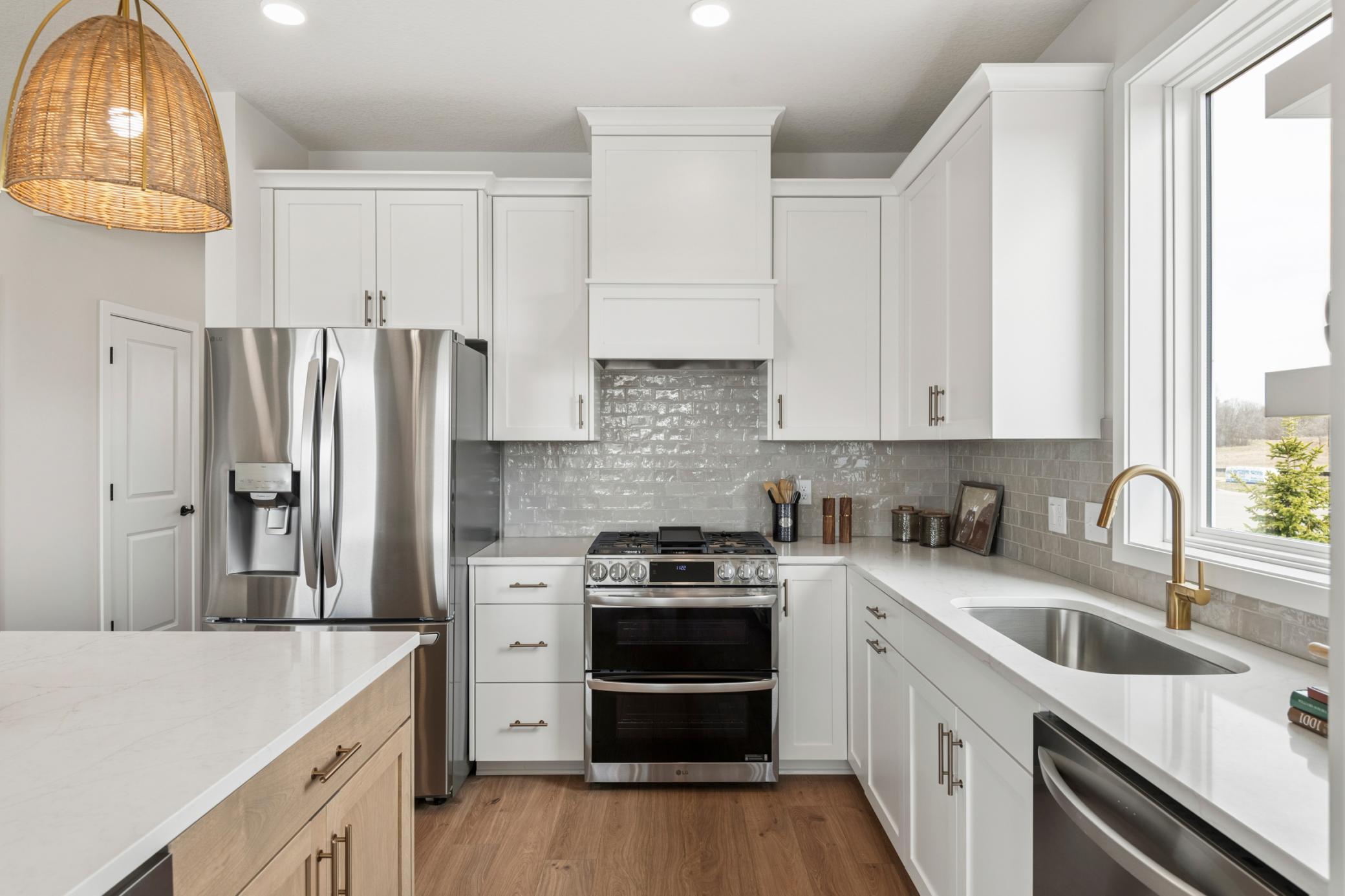 Photo taken from model home. Photos may show some options not included with this pricing. Please ask for a detailed list of included features.