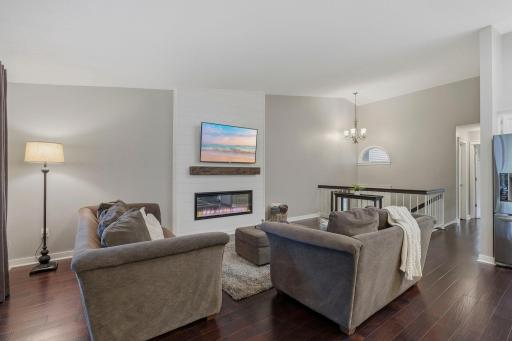 4240 Boulder Ridge Point, Eagan, MN 55122