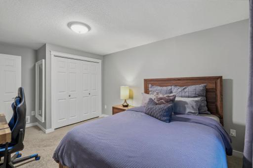 4240 Boulder Ridge Point, Eagan, MN 55122