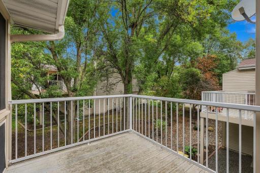 4240 Boulder Ridge Point, Eagan, MN 55122