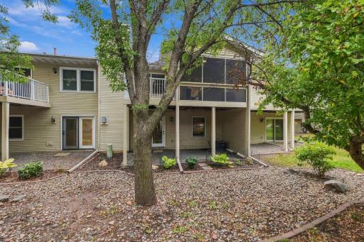 4240 Boulder Ridge Point, Eagan, MN 55122
