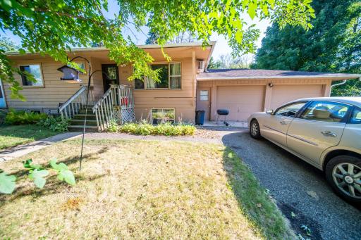 226 27th Street NE, Rochester, MN 55906