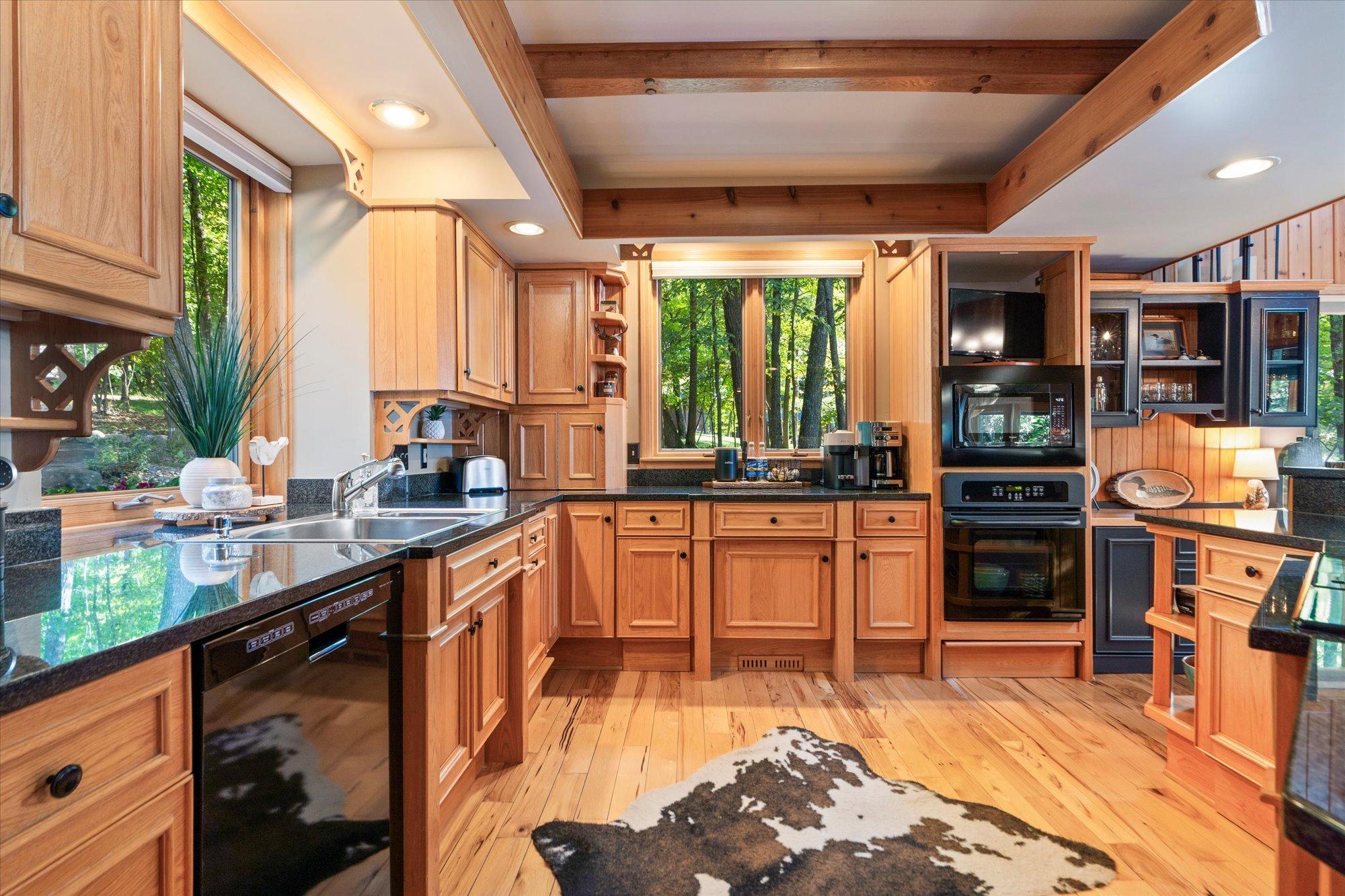 Photo 26