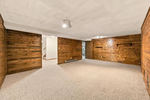 2802 28th Avenue S, Fargo, ND 58103