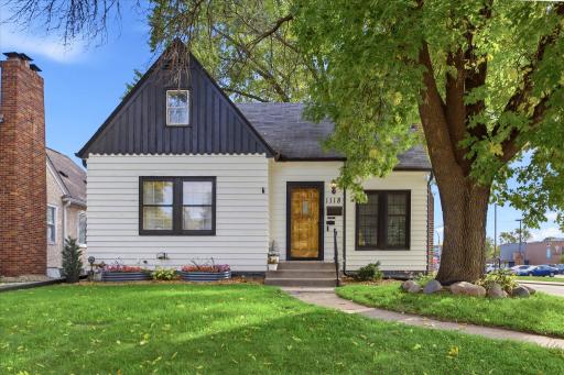 Welcome home to this charming 1 1/2 story in a fantastic West St. Paul location!