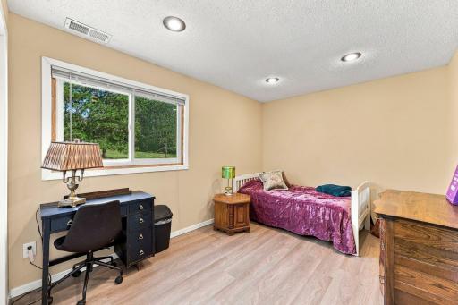 5700 Lexington Avenue N, Shoreview, MN 55126