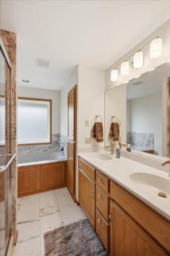 11072 190th Avenue NW, Elk River, MN 55330