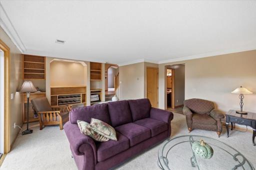 11072 190th Avenue NW, Elk River, MN 55330