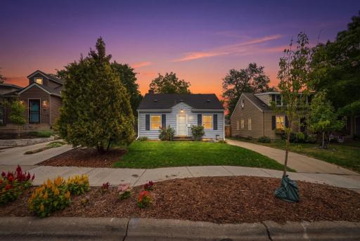 1-web-or-mls-5549 Emerson Ave S-1.jpg