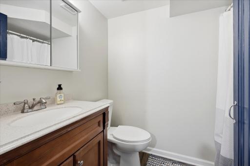56-312 Westminster Ave SW [3409115]- 056.jpg