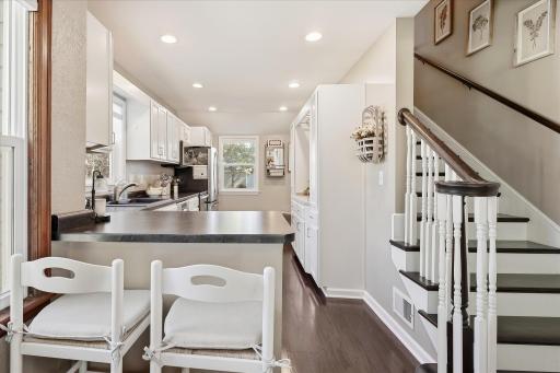 20-312 Westminster Ave SW [3409115]- 020.jpg