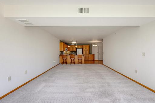 1085 Dale Street SW, 115, Hutchinson, MN 55350