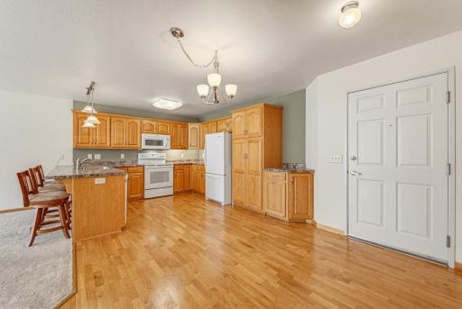 1085 Dale Street SW, 115, Hutchinson, MN 55350